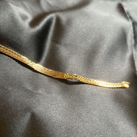 “Richard” engraved Vintage Spidel Gold Plated Bracelet. Decorative Chip. 8” - Picture 2 of 7